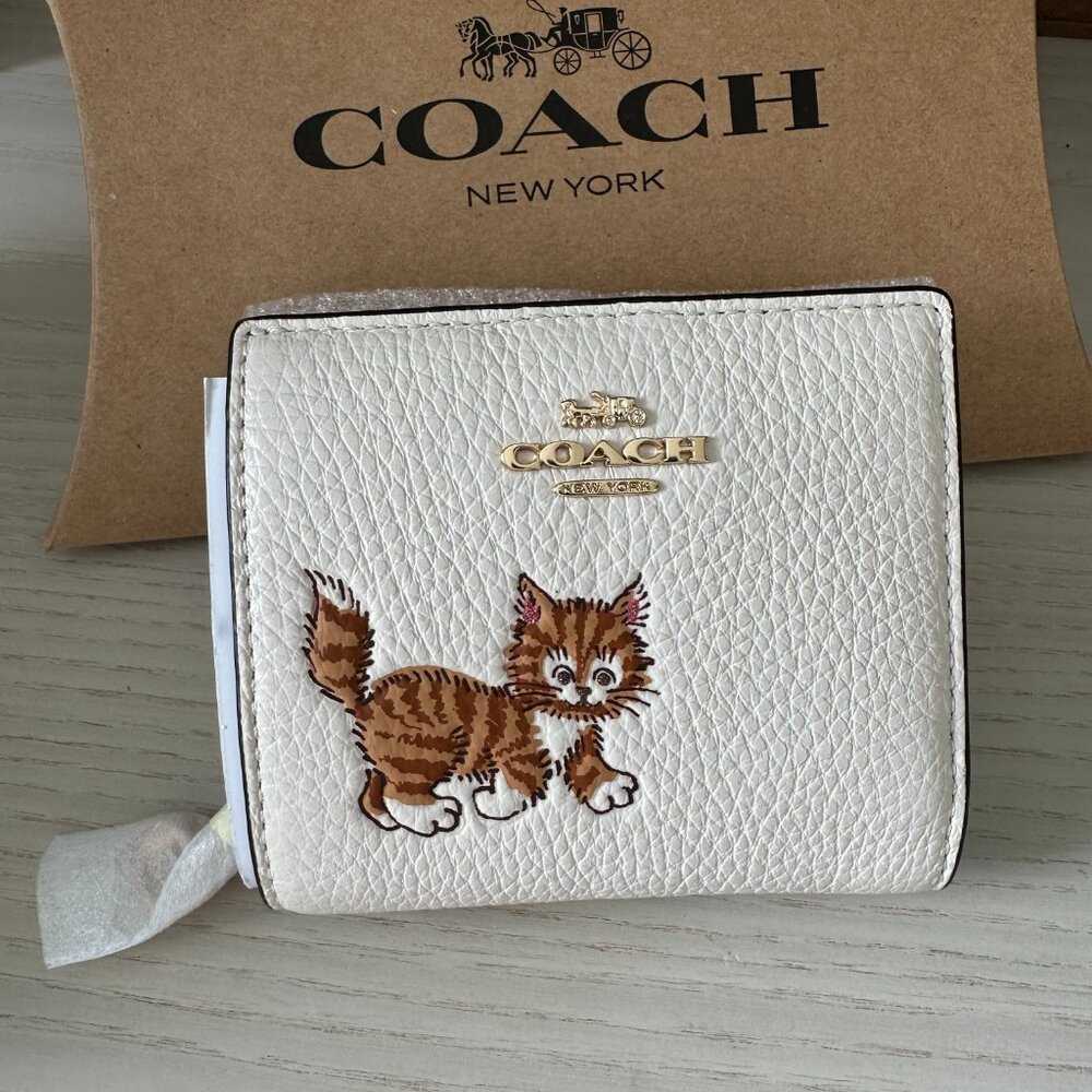 Coach Snap Wallet With Dancing Kitten - Picture 2 of 6